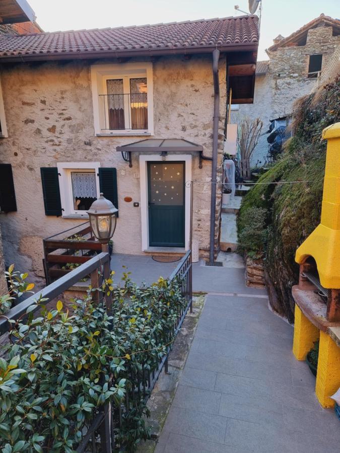 Casa Contadina Apartment Vercana ภายนอก รูปภาพ