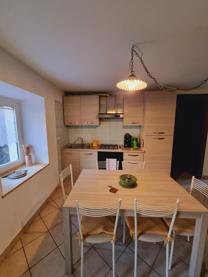 Casa Contadina Apartment Vercana ภายนอก รูปภาพ